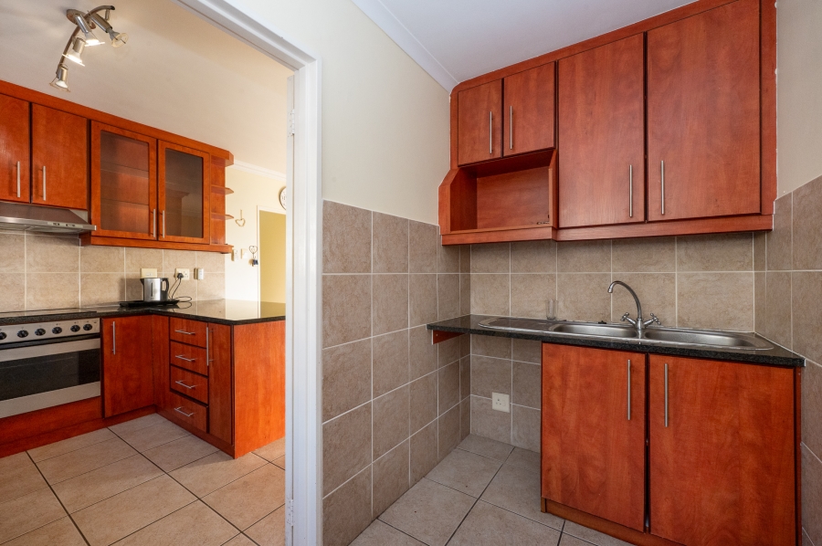 3 Bedroom Property for Sale in Zevenzicht Western Cape